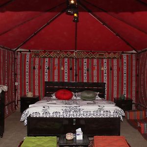 فندق Queen Desert Camp Fulayj al Masha'ikh Exterior photo