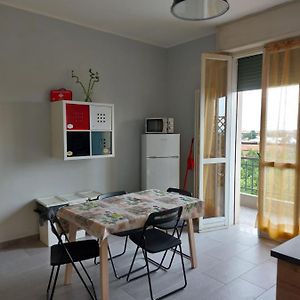 Fare Bnb - Room Del Parco ريجّو إيميليا Exterior photo