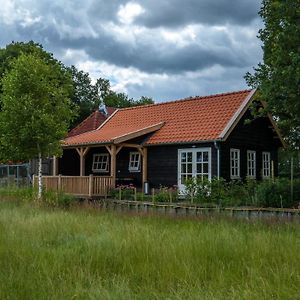 فيلا Singelstate Het Tuinhuis Gorredijk Exterior photo