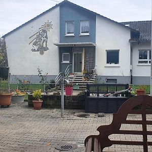 شقة Gau-Weinheim  في Gastehaus Maurer Exterior photo