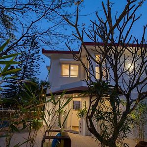 لونافالا El Cottage By Stayvista - An Enchanting Escape With Scenic Views, Colonial Decor & Private Plunge Pool Exterior photo