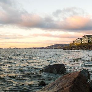 فندق Beacon Pointe On Lake Superior دولوث Exterior photo