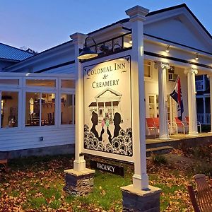 واتكينس غلين The Colonial Inn & Creamery Exterior photo