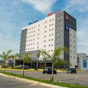 فندق Ibis Budget Lorena - Circuito Da Fe Exterior photo