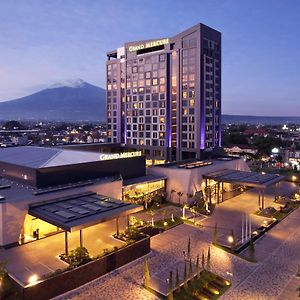 فندق Grand Mercure مالانغ Exterior photo