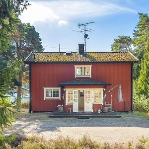 Djurhamn Holiday Home In Stockholm Archipelago With Private Beach And Jetty Exterior photo