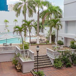بارانكويلا فندق بورتا ديل سول Exterior photo
