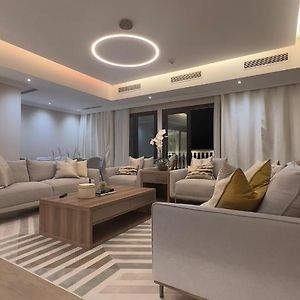 The Key - Luxury Apartment الدوحة Exterior photo