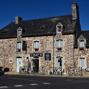 فندق Auberge De La Vallee De La Douve L'Etang-Bertrand Exterior photo