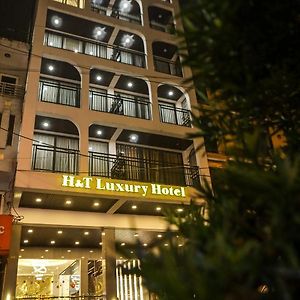 H&T Luxury Hotel سابا Exterior photo