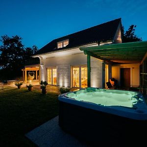Skocjan  Villa Zupan With Hot Tub Exterior photo