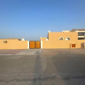 فيلا Al Shiya Chalet صور Exterior photo