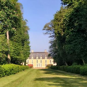 Bourg-des-Comptes Chateau Du Boschet Chambre De La Marquise Exterior photo