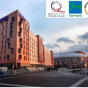 Park Inn By Radisson Lille Grand Stade فيلنوف داسك Exterior photo