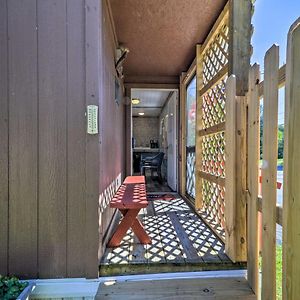 شقة Mt Lookout Tiny House With Backyard And Fire Pit! Hico Exterior photo