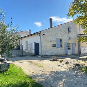 شقة Domaine De La Laigne - Spa Asnières-la-Giraud Exterior photo