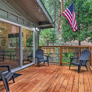 فيلا Modern Strawberry Cabin With Deck And Fire Pit Exterior photo