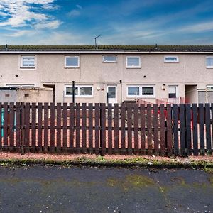 شقة Balloch House -Spacious 3 Bed House With On Street Parking Kirk of Shotts Exterior photo