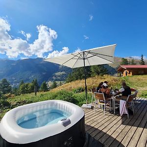 فيلا Chalet Biene - Swiss Alp Chalet With Sauna And Jacuzzi أولريتشن Exterior photo