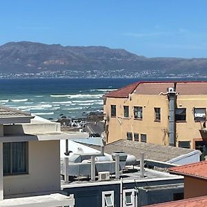 Muizenberg-Melrose Village كيب تاون Exterior photo