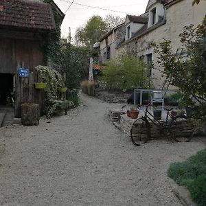 فيلا Gite Des Remparts Bèze Exterior photo