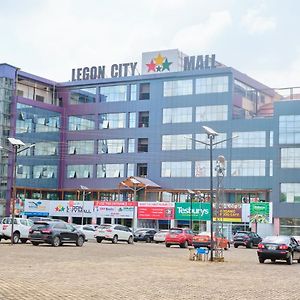 Legon City Mall Short Stay Apartments For Business And Vacation - East Legon أكرا Exterior photo