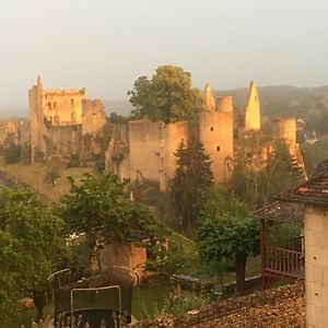 شقة Chez Fred Avec Vue Sur Le Chateau Angles-sur-lʼAnglin Exterior photo