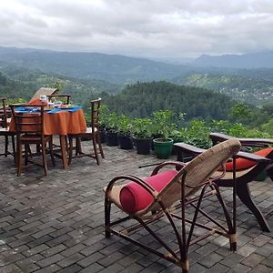 Kamburadeniya  Kandy Hindagala Retreat - Boutique Villa In Kandy Hills Sri Lanka Exterior photo