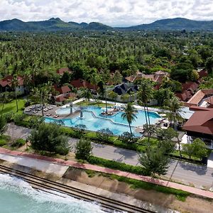 بان باكنام بران Wyndham Hua Hin Pranburi Resort & Villas Exterior photo