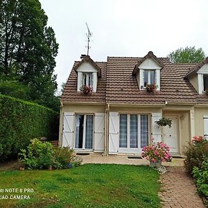 فندق Chambre D Hote A 20 Min De Versailles Le Mesnil-Saint-Denis Exterior photo