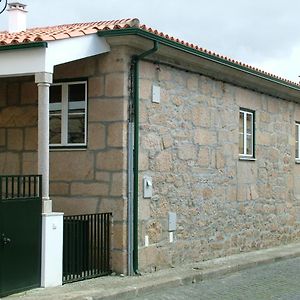 Sernancelhe Casa D Toninha - Casas De Campo - Turismo Espaco Rural - Al Exterior photo