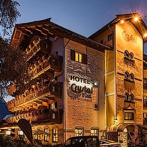 سانكت يوهان ان تيرو Hotel Crystal - Kitzhorn Suites Exterior photo