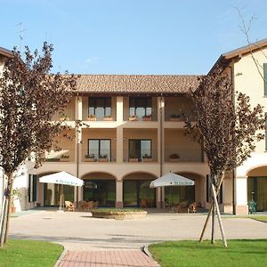 مونتيكيو إميليا Hotel Conteverde Exterior photo