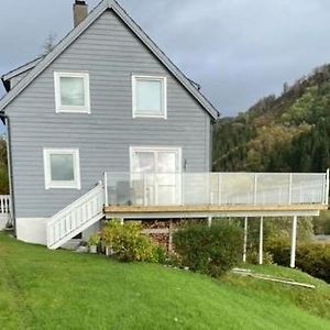 Revna Hauaneset Cabin By Norgesbooking- Wonderful Location At Bjornefjorden Exterior photo