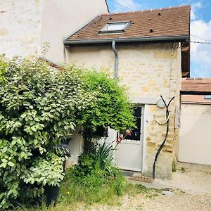 فيلا Us (Val-d'Oise)في Cocooning Little House In French Vexin Exterior photo