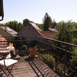 Charmante, Grosszuegige Ferienwohnung Villa Fleurie بريتن Exterior photo