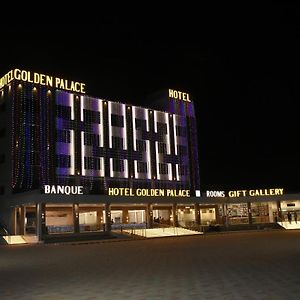 Hotel Golden Palace & Rooms Hālol Exterior photo