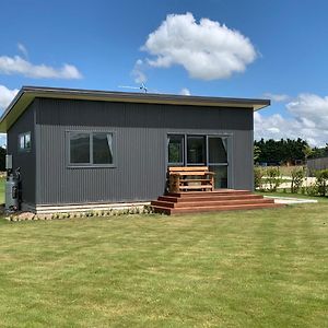 Burnt Hill Oxford - Under The Mountains 1-Bedroom Guesthouse Exterior photo