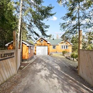 فيلا Georgian Bay-Trail/Run/Bike/Hike/Hottub/Sauna/Swim Waubaushene Exterior photo