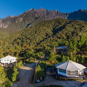 Kampong Kundassan Sweeping Mountain View Retreat At La Cantane Villa Exterior photo