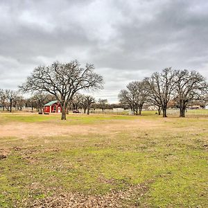 فيلا Dog-Friendly Texas Ranch With Patio, Horses On-Site Aubrey Exterior photo