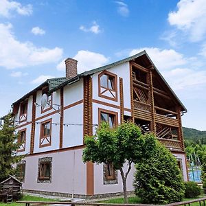 فندق Hirskyy Svitanok ميغوفو Exterior photo