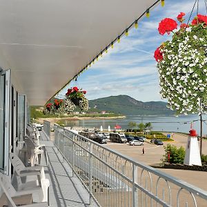 فندق Auberge Sur Mer Charlevoix Saint-Siméon Exterior photo