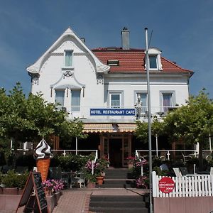 Hotel Alleeschloesschen باد ويلدنغن Exterior photo