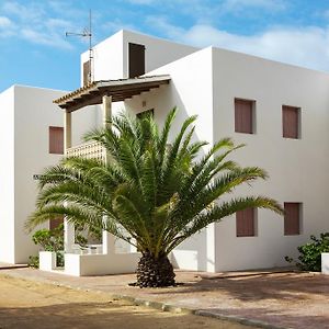 Apartamentos Escandell - Formentera Vacaciones بلايا ميجورن Exterior photo