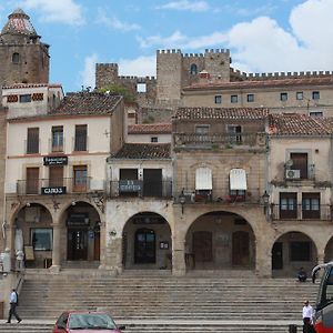 Alojamientos Plaza Mayor تروخيو Exterior photo