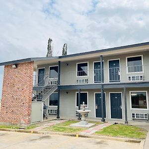 Luling Coachway Inn Exterior photo