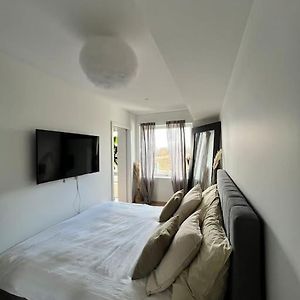 Fancy Homes - Modern 70M2 Apartment جيسهايم Exterior photo
