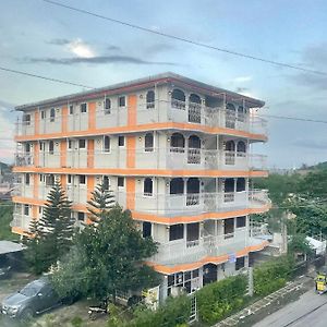 Cenco Suites Tanza Exterior photo