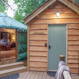 هيث Hayne Barn Estate - 2 Luxury Heated Yurts - Private Hot Tub- Private Bathroom And Kitchen Exterior photo